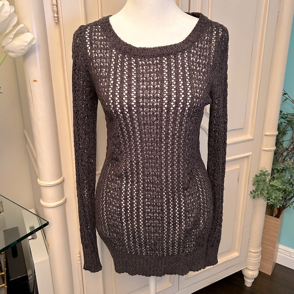 Belldini crochet type sweater Sz S